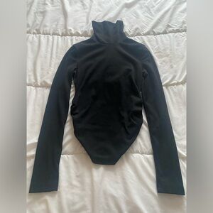 SHEIN Black Long-Sleeve Turtleneck Bodysuit